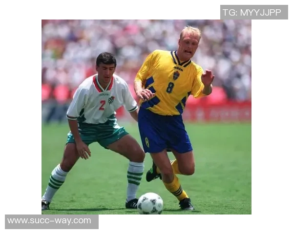 美国退役足球球星的传奇人生与赛场外的转型之路 美国退役足球球星的传奇人生与赛场外的转型之路