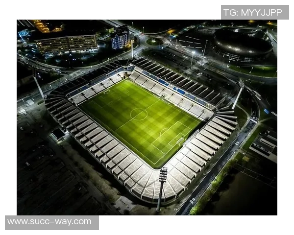 野球足球球星风云再起,探寻绿茵场上的传奇与荣耀 野球足球球星风云再起,探寻绿茵场上的传奇与荣耀